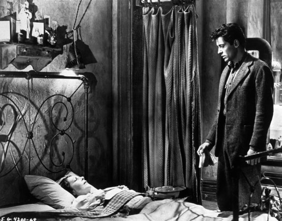 Touch Of Noir: The Doomed Everyman Of Marcel Carné's 'Le Jour Se Lève' ·  FilmFracture