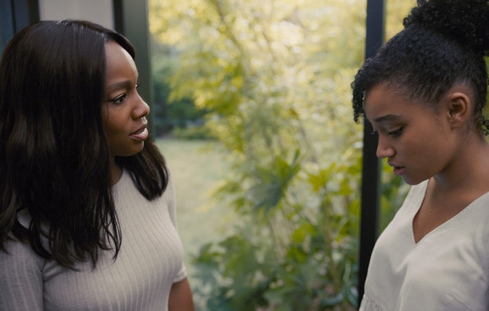 ANIKA NONI ROSE as Pauline and AMANDLA STENBERG as Maddy in the Warner Bros. Pictures and Metro-Goldwyn-Mayer Pictures romantic drama "EVERYTHING, EVERYTHING," a Warner Bros. Pictures release.