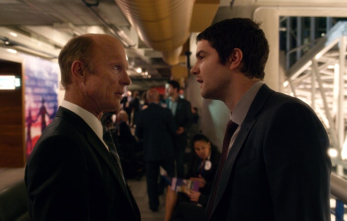 ED HARRIS as Leonard Dekkom and JIM STURGESS as Max Lawson in Warner Bros. Pictures' and Skydance's suspense thriller "GEOSTORM," a Warner Bros. Pictures release.